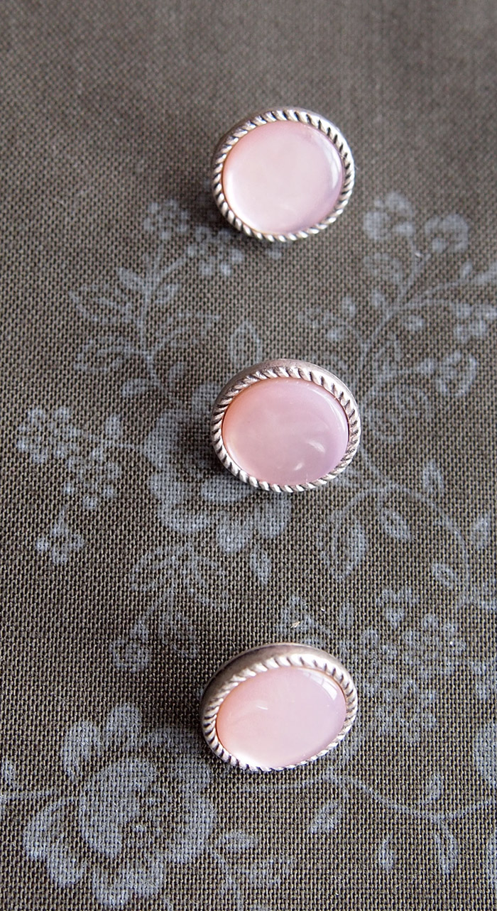 Perlmutt rosa mit Metallrand 12mm